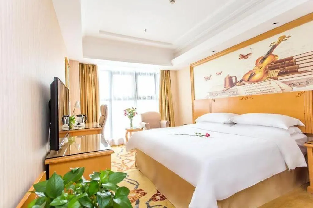 Vienna Hotel Jiangsu Kunshan Changjiang North Road Fenghuangcheng Suzhou   Suzhou (Jiangsu)