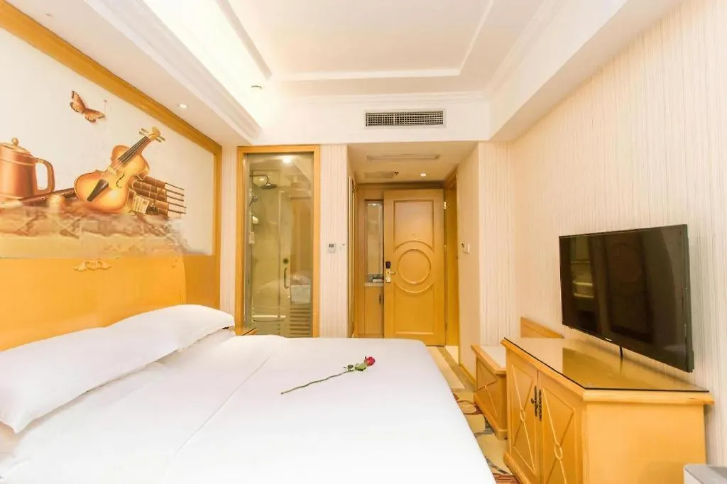 Vienna Hotel Jiangsu Kunshan Changjiang North Road Fenghuangcheng Suzhou  Suzhou (Jiangsu)