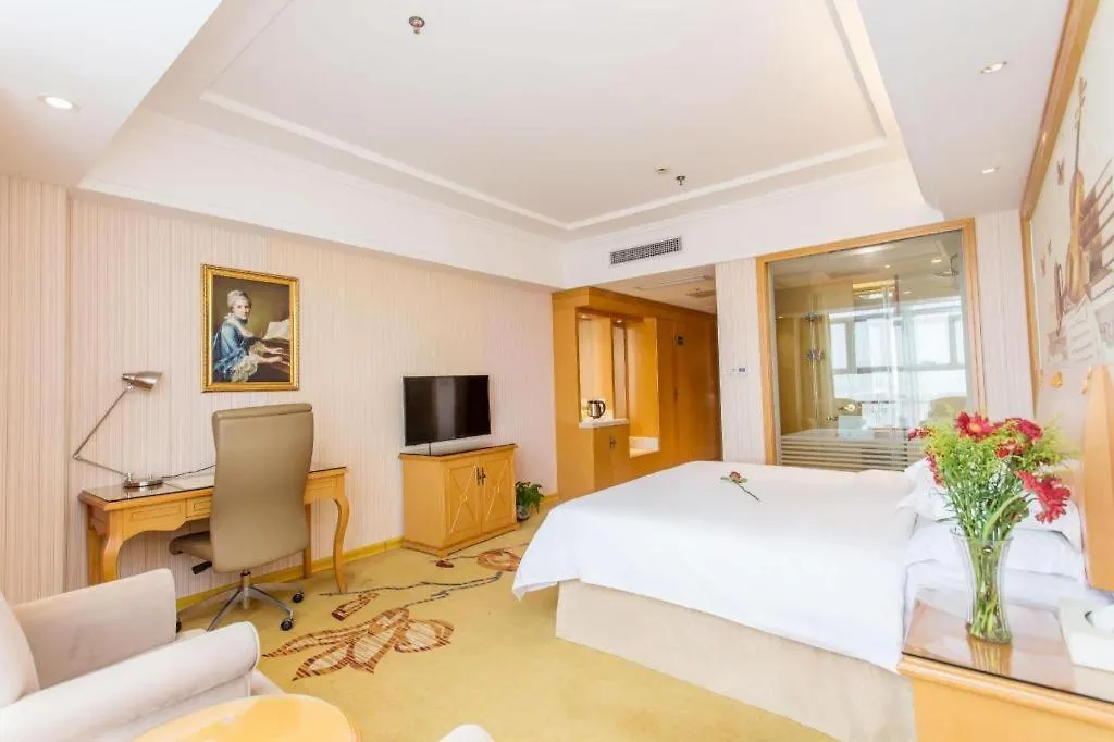 Vienna Hotel Jiangsu Kunshan Changjiang North Road Fenghuangcheng Suzhou