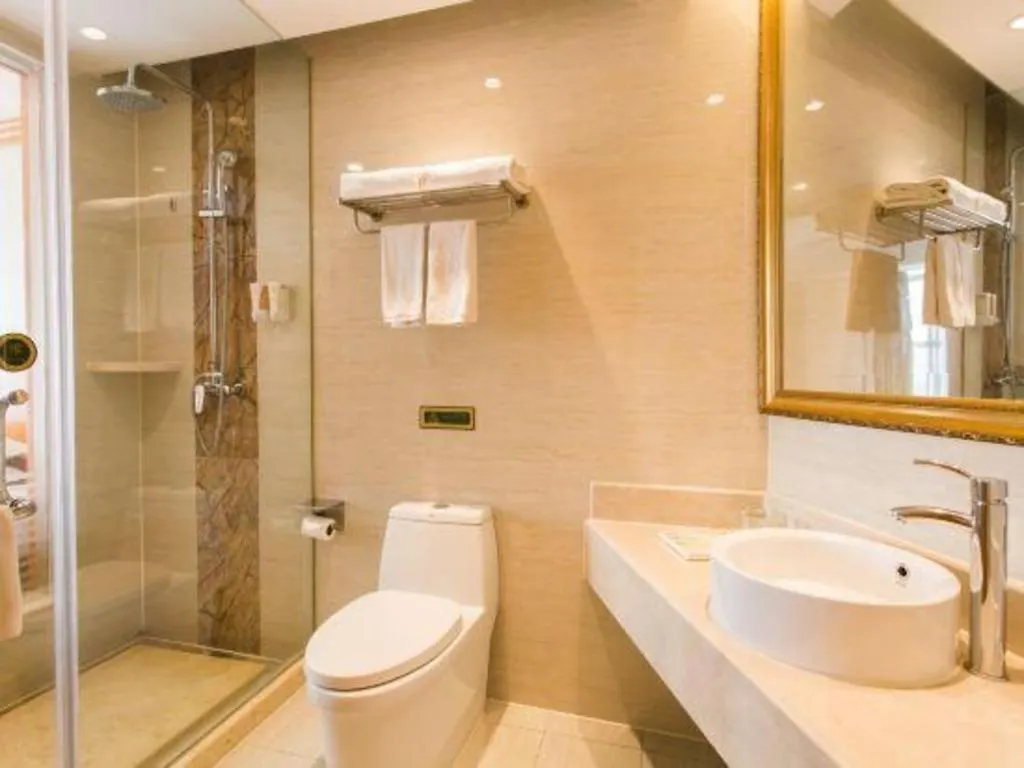 Vienna Hotel Jiangsu Kunshan Changjiang North Road Fenghuangcheng Suzhou