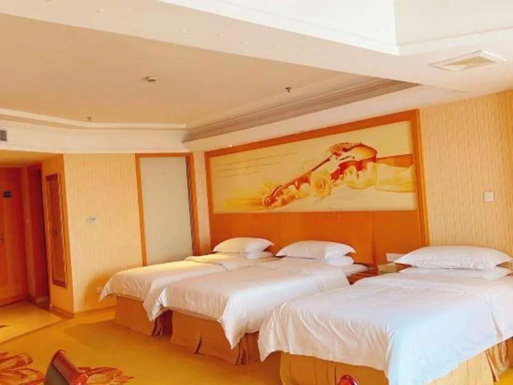 Vienna Hotel Jiangsu Kunshan Changjiang North Road Fenghuangcheng Suzhou