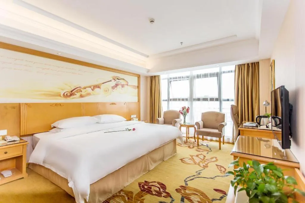 ***  Vienna Hotel Jiangsu Kunshan Changjiang North Road Fenghuangcheng Suzhou  China
