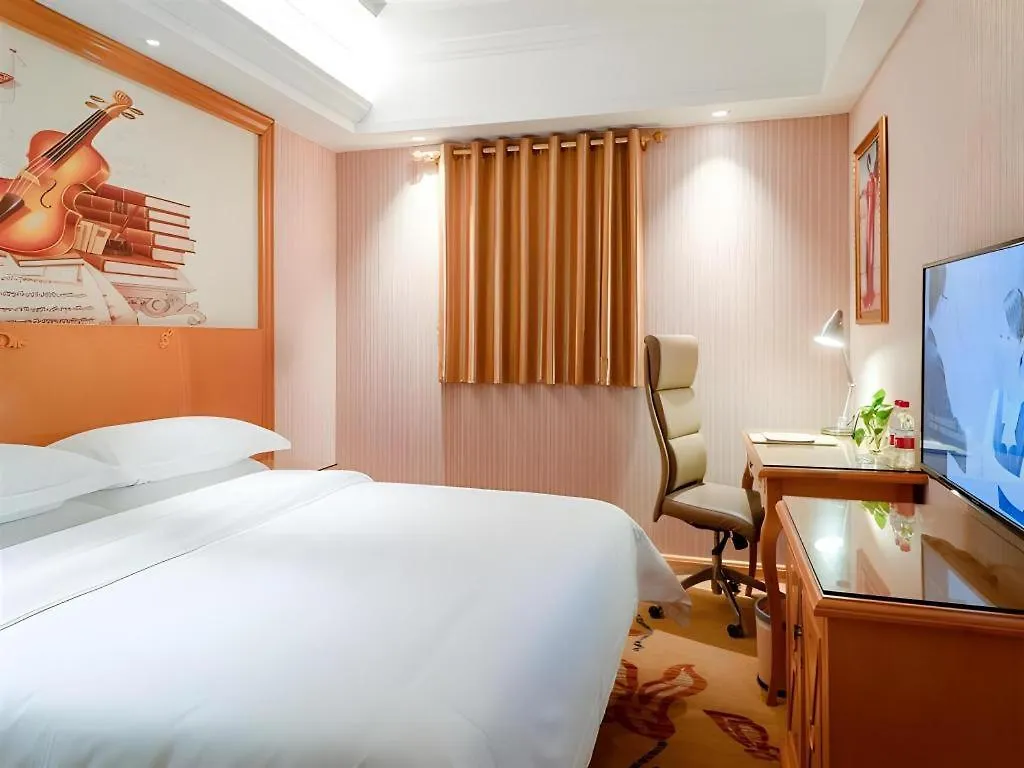 Vienna Hotel Jiangsu Kunshan Changjiang North Road Fenghuangcheng Suzhou