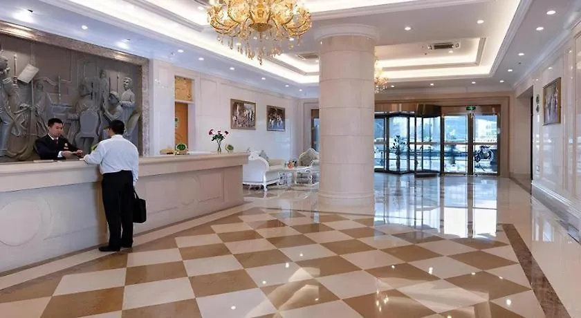 ***  Vienna Hotel Jiangsu Kunshan Changjiang North Road Fenghuangcheng Suzhou  China
